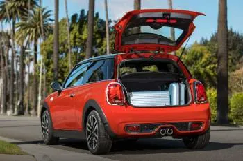 Mini Mini trojdverový hatchback (od 2018) – fotka 9