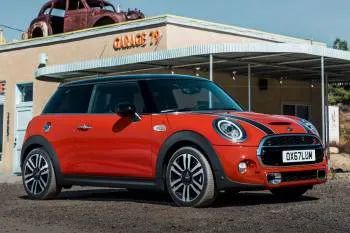 Mini Mini trojdverový hatchback (od 2018) – fotka 24