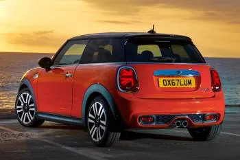 Mini Mini trojdverový hatchback (od 2018) – fotka 25