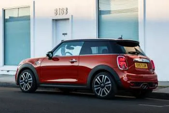 Mini Mini trojdverový hatchback (od 2018) – fotka 27