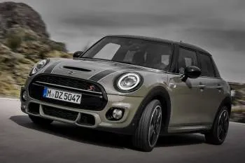 Mini Mini päťdverový hatchback (od 2018) – fotka 11