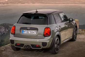 Mini Mini päťdverový hatchback (od 2018) – fotka 18