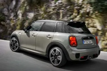 Mini Mini päťdverový hatchback (od 2018) – fotka 19