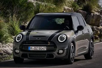 Mini Mini päťdverový hatchback (od 2018) – fotka 27