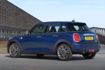Mini Mini päťdverový hatchback (2014 – 2018) – fotka 2