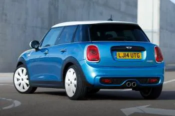 Mini Mini päťdverový hatchback (2014 – 2018) – fotka 9