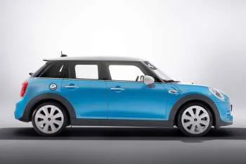 Mini Mini päťdverový hatchback (2014 – 2018) – fotka 16