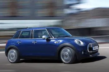 Mini Mini päťdverový hatchback (2014 – 2018) – fotka 18