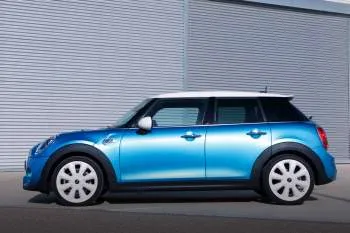 Mini Mini päťdverový hatchback (2014 – 2018) – fotka 28
