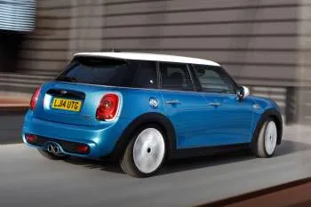 Mini Mini päťdverový hatchback (2014 – 2018) – fotka 36
