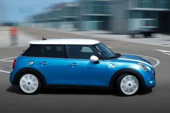 Mini Mini päťdverový hatchback (2014 – 2018) – fotka 50