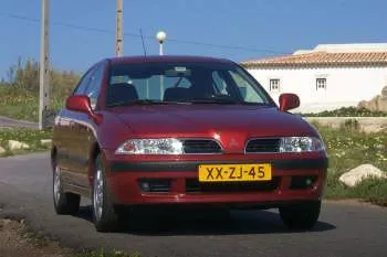 Mitsubishi Carisma 1.8 GDI Avance – fotka 3