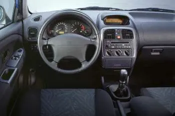 Mitsubishi Carisma (2001 – 2003) – fotka 7