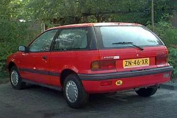 Mitsubishi Colt (1988 – 1992) – fotka 2