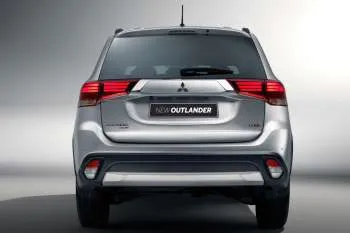 Mitsubishi Outlander (od 2015) – fotka 4