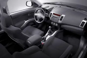 Mitsubishi Outlander (2007 – 2010) – fotka 7