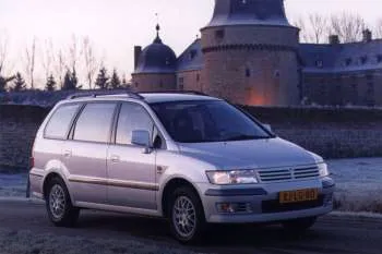 Mitsubishi Space Wagon (1999 – 2004) – fotka 5