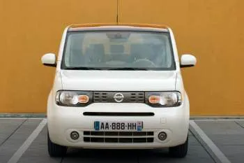 Nissan Cube (2010 – 2011) – fotka 2