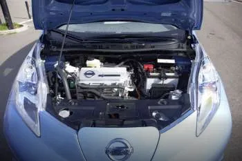 Nissan Leaf (2010 – 2013) – fotka 10