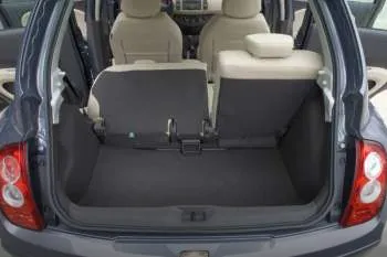 Nissan Micra trojdverový hatchback (2008 – 2011) – fotka 10