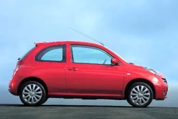 Nissan Micra 1.2 80hp Acenta trojdverový hatchback – fotka 5