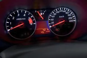 Nissan Note (2009 – 2013) – fotka 10