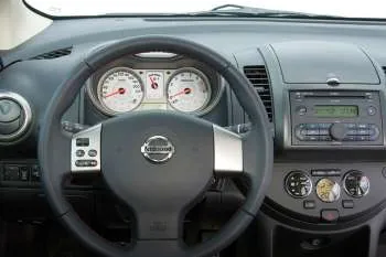 Nissan Note (2006 – 2009) – fotka 3