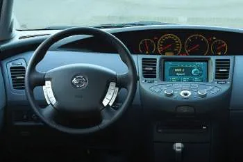 Nissan Primera sedan (2004 – 2008) – fotka 9