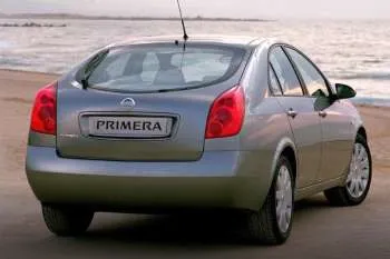 Nissan Primera hatchback (2002 – 2004) – fotka 2
