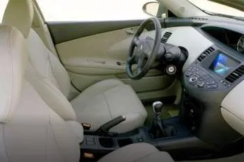 Nissan Primera sedan (2002 – 2004) – fotka 8