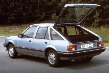 Opel Ascona hatchback (1981 – 1984) – fotka 2
