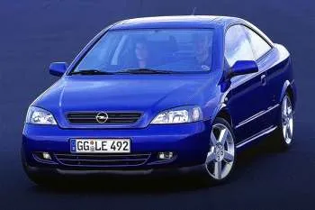 Opel Astra Coupe (2000 – 2006) – fotka 4