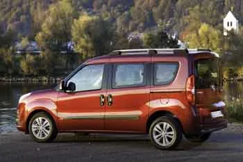 Opel Combo Tour (2012 – 2018) – fotka 9