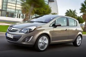 Opel Corsa päťdverový hatchback (2011 – 2015) – fotka 3