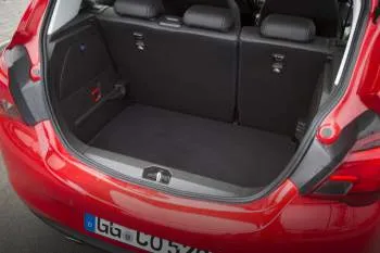 Opel Corsa päťdverový hatchback (2014 – 2019) – fotka 7