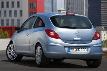 Opel Corsa trojdverový hatchback (2006 – 2010) – fotka 9