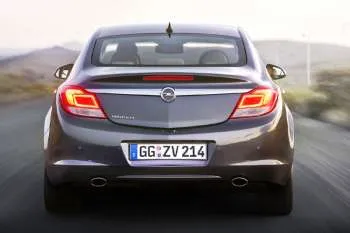 Opel Insignia 2.0 CDTI 130hp EcoFLEX Edition hatchback – fotka 3