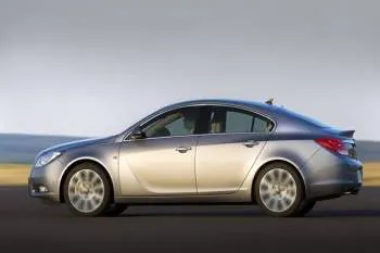 Opel Insignia 2.0 CDTI 130hp EcoFLEX Edition hatchback – fotka 5