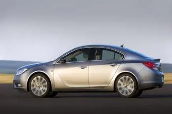 Opel Insignia 2.0 CDTI 130hp EcoFLEX Edition hatchback – fotka 6