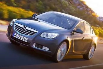 Opel Insignia 2.0 CDTI 130hp EcoFLEX Edition hatchback – fotka 8