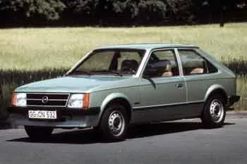 Opel Kadett trojdverový hatchback (1979 – 1984) – fotka 3
