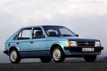 Opel Kadett (1979 – 1982) – fotka 4