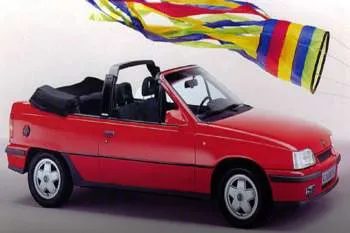 Opel Kadett Cabrio (1989 – 1993) – fotka 3