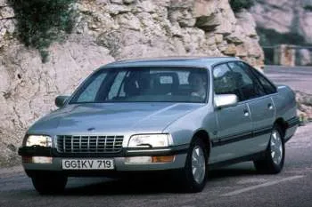 Opel Senator (1987 – 1993) – fotka 2