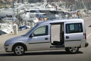 Opel Tour (2004 – 2011) – fotka 5