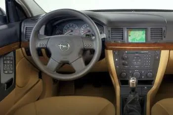 Opel Vectra 1.8-16V Cosmo – fotka 8