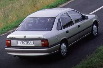 Opel Vectra 1.8i GL sedan – fotka 2