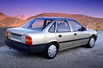 Opel Vectra sedan (1988 – 1992) – fotka 5