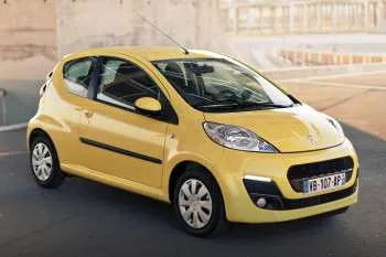Peugeot 107 Access Basic 1.0 trojdverový hatchback – fotka 7