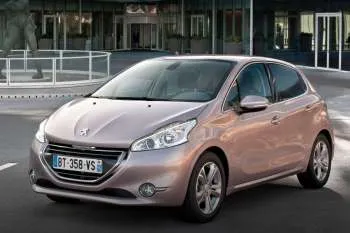 Peugeot 208 päťdverový hatchback (2012 – 2015) – fotka 4